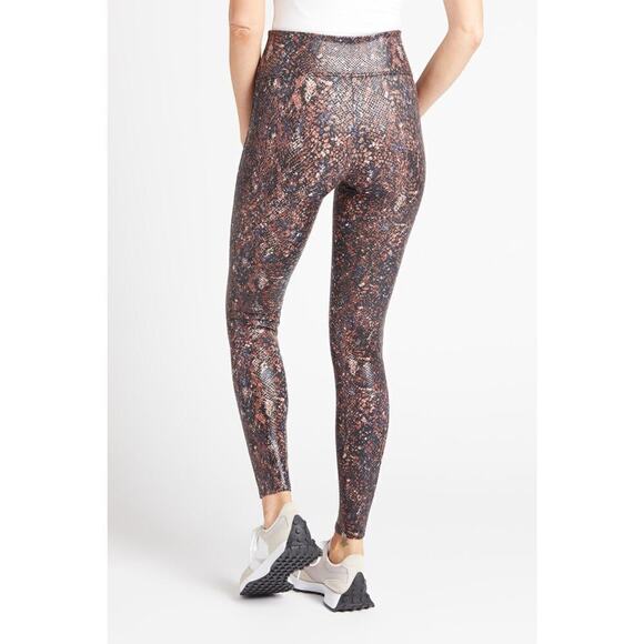 Spanx Faux Leather Snake Shine Legging Size Small - Picture 2 of 7